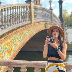 Meet your Posher, Hannah